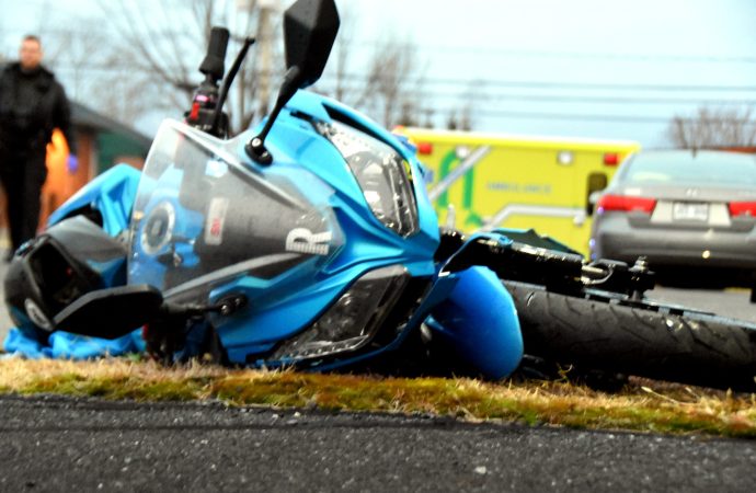 Accident : un motocycliste gravement blessé lors d’une collision