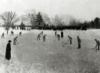 Le hockey à Drummondville, une histoire plus que séculaire ! …. Raconte-moi l’histoire par André Pelchat