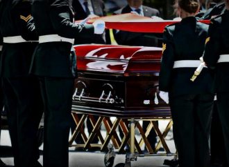 Jour du Souvenir 2024 : une pause pour honorer et se remémorer les hommes et femmes qui ont donné leur vie pour notre pays