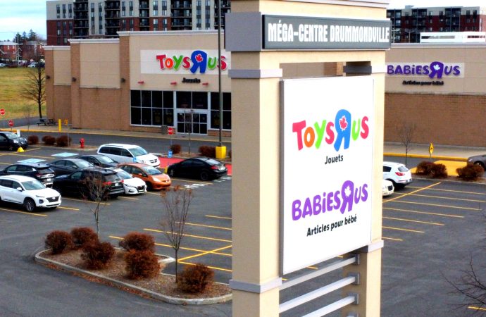 Le Méga centre Toys « R » Us annonce sa fermeture définitive à Drummondville