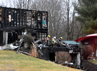 Des cendres à l’origine d’un incendie qui détruit une résidence familiale à quelques jours de Noël