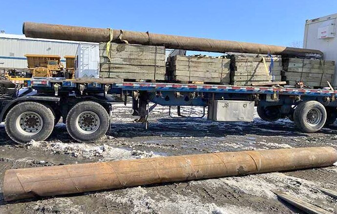 Décès d’un camionneur au Centre-du-Québec : un rapport accablant de la CNESST sur la sécurité au travail