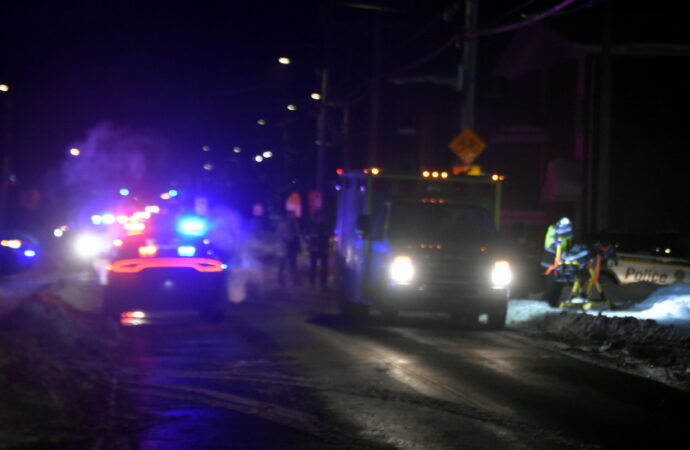 L’homme en crise maîtrisé, les policiers mettent un terme à l’opération à Drummmondville