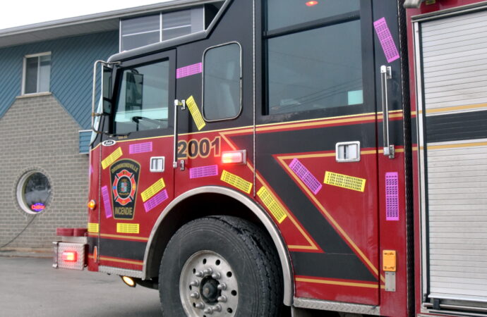 Sans entente depuis quatre ans : les pompiers de Drummondville augmentent à nouveau leurs moyens de visibilité.