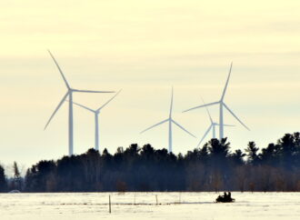 Opposition aux projets éoliens : la mobilisation s’intensifie au Centre-du-Québec et dans la région