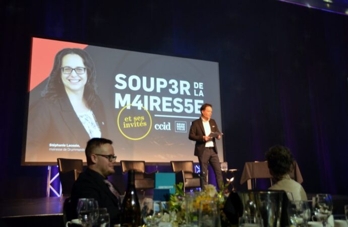 Souper de la Mairesse : Stéphanie Lacoste sera ‘Oh!centre’ des discussions lors du traditionnel souper de la mairesse