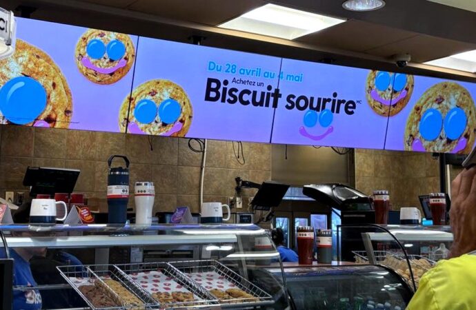 Campagne Biscuit Sourire : la mobilisation des clients de Tim Hortons permet d’amasser une somme record