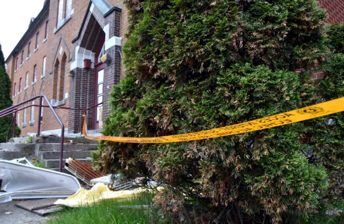 Macabre découverte au domaine des Pères Montfortains : un corps retrouvé sans vie, la SQ et le coroner enquêtent à Drummondville