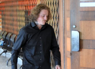 Accident mortel rue des Écoles : retour en cour de l’accusé Jacob Gosselin, les bandes du 911 et les requêtes au cœur des délais