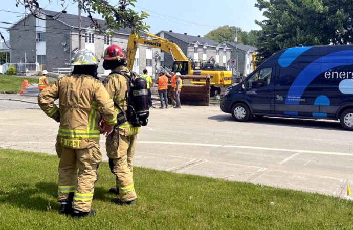 Drummondville : une fuite de gaz mobilise les pompiers et Énergir sur la rue Bernier