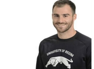 Le Club de natation Les Requins de Drummondville accueille Homayoun Jadid à titre d’entraîneur-chef