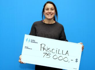 Québec 49 : Une Centricoise découvre qu’elle gagne 75 000 $