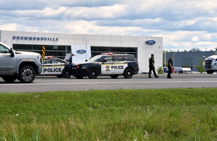 Un autre automobiliste circule en sens inverse sur l’autoroute 55, puis l’autoroute 20 à Drummondville