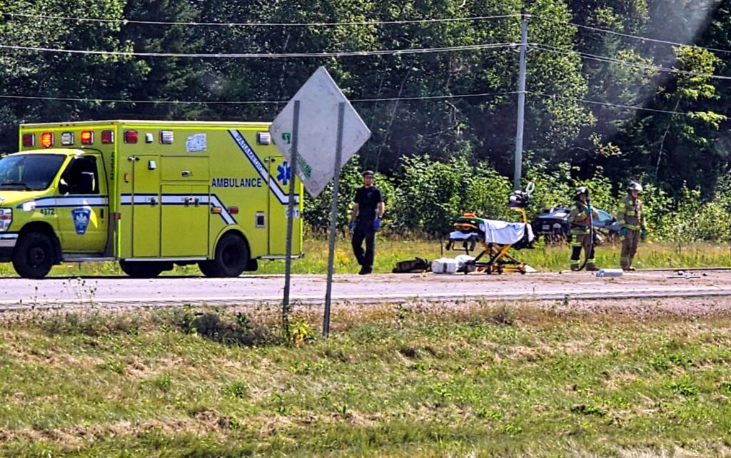 Violente collision sur l’autoroute à Trois-Rivières @ Crédit photo Yannick Tremblay Vingt55 Tous droits réservés (1)