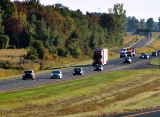 Autoroute 20 : sortie de route et embardée, un conducteur perd connaissance avec une enfant à bord