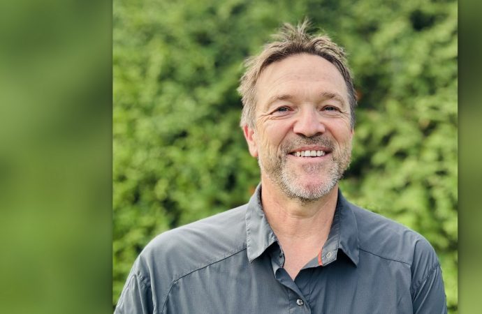 Pablo Desfossés annonce sa candidature comme conseiller municipal dans le district 12