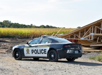 Accident de travail : une imposante structure s’effondre sur un travailleur à Saint-Germain-de-Grantham