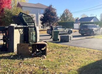Embardée d’un véhicule volé : un suspect prend la fuite armé d’un fusil de chasse