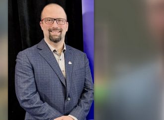 Éric Émond se présente à nouveau pour poursuivre l’élan positif à la mairie de Saint-Cyrille-de-Wendover