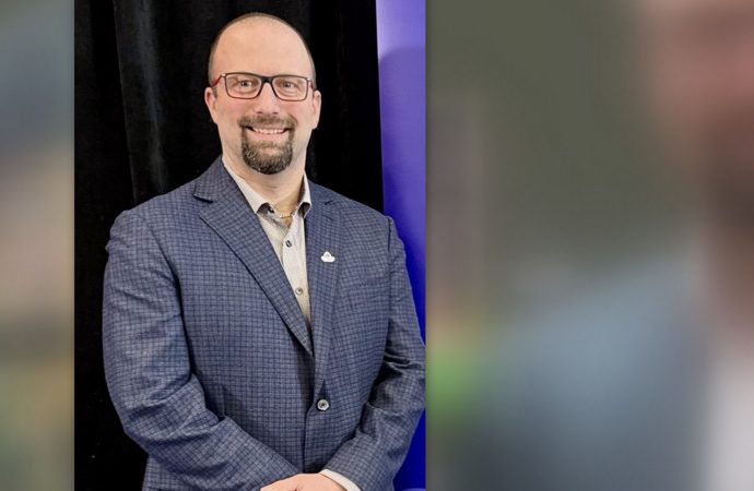 Éric Émond se présente à nouveau pour poursuivre l’élan positif à la mairie de Saint-Cyrille-de-Wendover