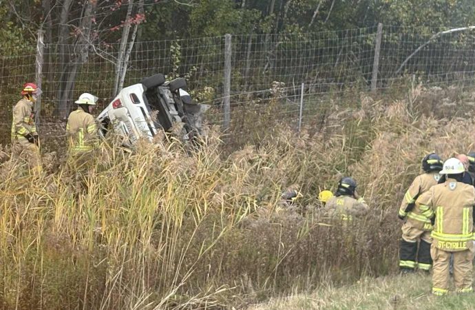 Spectaculaire embardée sur l’A-20 : la fatigue au volant serait en cause