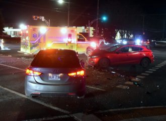 Accident : deux blessés dans une violente collision à l’intersection des rues Janelle et Cormier