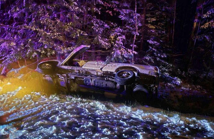 Premières neiges et routes glissantes : plusieurs sorties de route dans la région du Centre-du-Québec