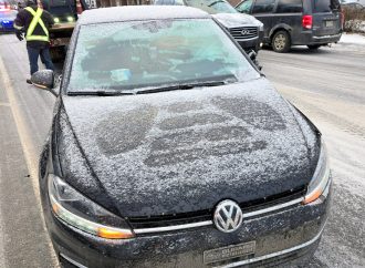 Obligation des pneus d’hiver en vigueur : la Sûreté du Québec rappelle également d’adapter sa conduite aux conditions routières