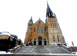 La basilique Saint-Frédéric retrouve tout son charme: le retrait de l’échafaudage marque une étape majeure de la restauration du clocher