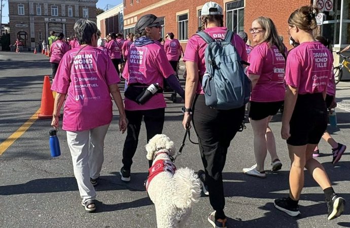 La vague rose prend forme au parc Woodyatt : les participantes au rendez-vous pour La Joséphine