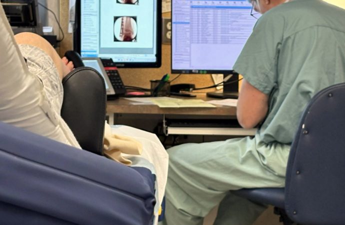 Déploiement du Dossier santé numérique : le personnel de l’Hôpital Sainte-Croix prêt pour le 9 mai