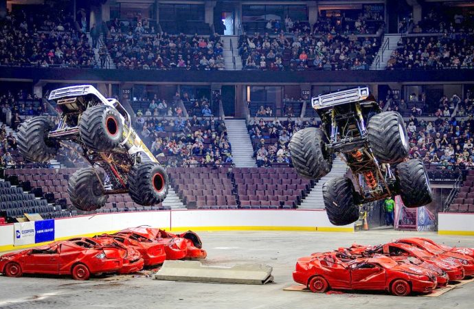 Monster Spectacular portée à l’écran : La famille Arel ouvre les coulisses du plus grand spectacle de monster trucks au Canada