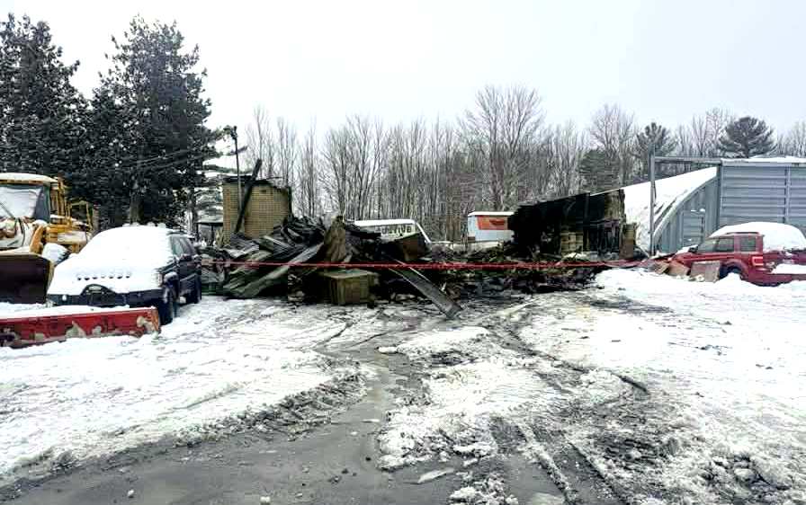 Incendie Garage @ Crédit photo Eric Beaupré Vingt55 tous droits réservés (5)