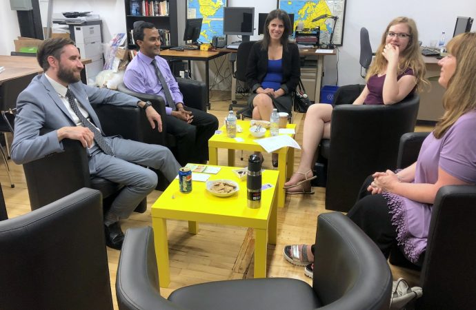 Sortir de l’ombre : le Hub mobile d’INCA vient soutenir les personnes vivant avec une limitation visuelle à Drummondville