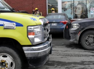Un octogénaire percute le mur d’un Jean Coutu à Drummondville