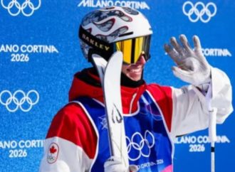 Un fier Olympien drummondvillois : Elliot Vaillancourt atteint la finale aux Jeux olympiques en bosses