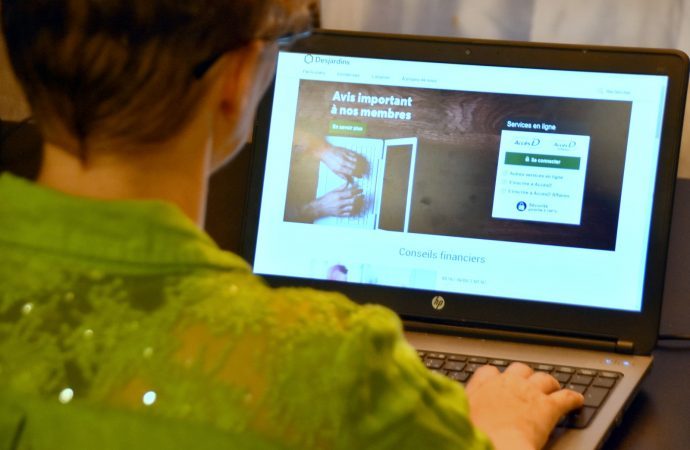 Cartes de crédit : Desjardins ajuste l’affichage du crédit en réponse aux préoccupations des clients
