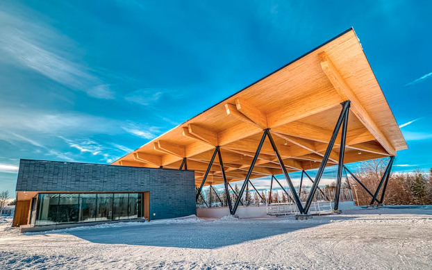 Complexe multifonctionnelle Terre-des-Jeunes