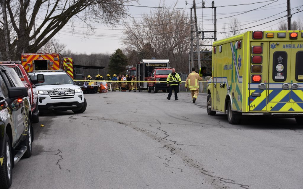 Intervention HAZMAT chez Agropur @ Crédit photo Eric Beaupré Vingt55 Tous droits réservés (10)