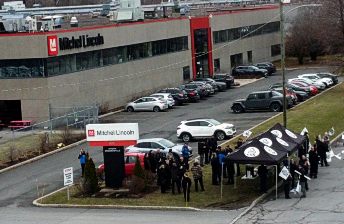 Mobilisation des travailleurs de Mitchel Lincoln : les négociations progressent, mais l’enjeu salarial persiste