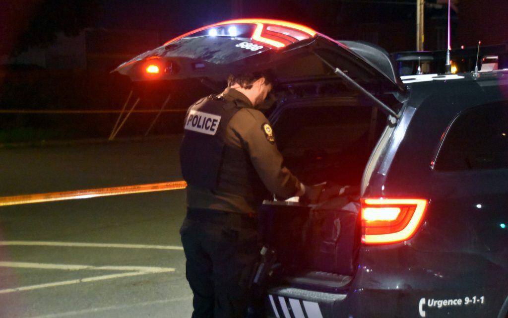 Agression Crédit photo Eric Beaupré Vingt55 tous droits réservés (11)