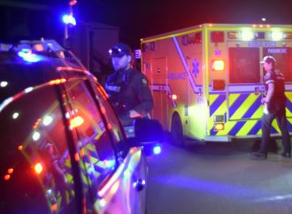 Important périmètre et intervention policière : un homme transporté au centre hospitalier après une possible agression