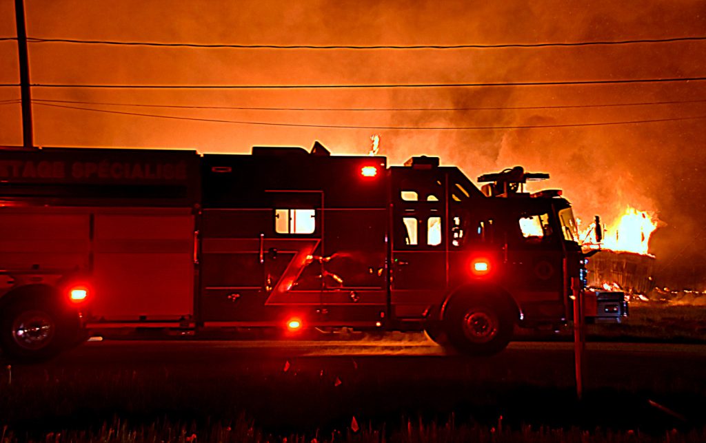 Incendie Wikcham @Crédit photo Eric Beaupré Vingt55 Tous droits réservés-007