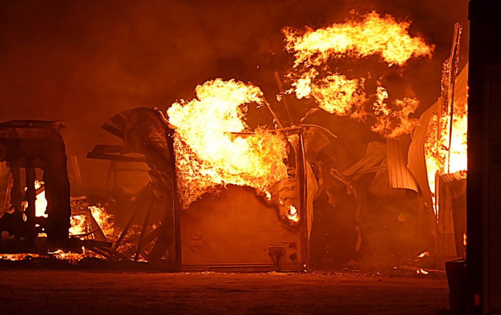 Incendie Wikcham @Crédit photo Eric Beaupré Vingt55 Tous droits réservés-008