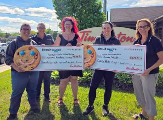 Biscuits sourire : un record qui redonne le sourire aux personnes dans le besoin et aux organismes de Drummondville