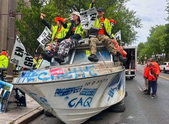 Plus de 300 paramédics dénoncent l&rsquo;impasse dans les négociations avec Québec