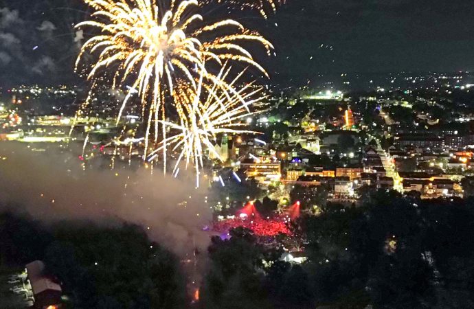 Fête nationale à Drummondville : la pluie n&rsquo;a pas arrêté la fête, l&rsquo;ambiance était au rendez-vous
