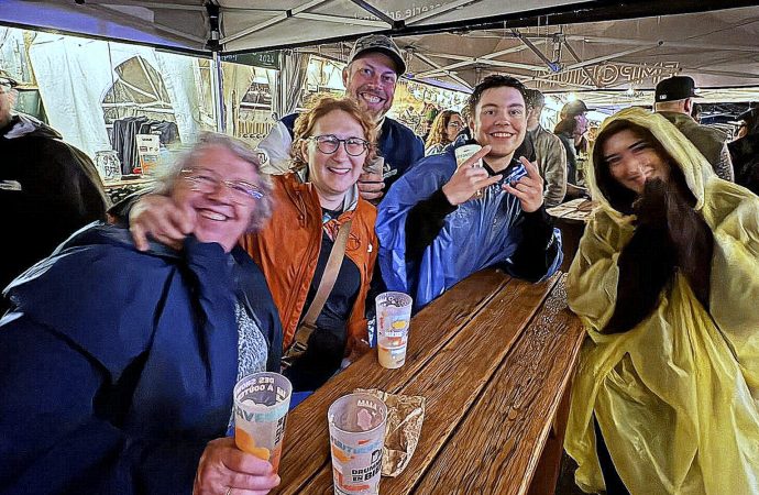 Drummond en Bière : deux journées de festivités réussies, « Senior Poncho » s’invite pour la dernière journée festive!