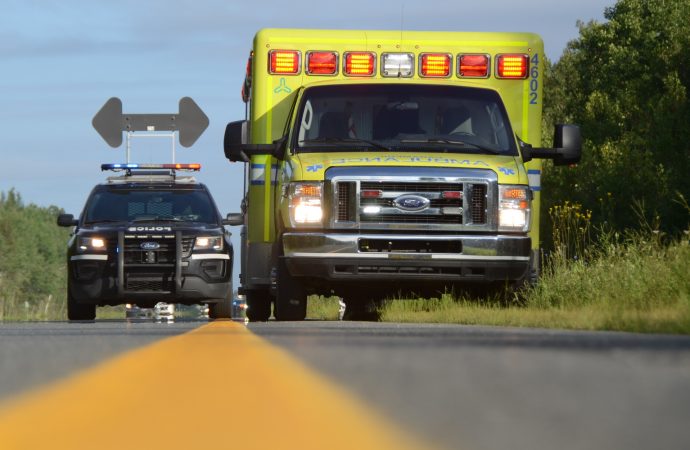 Fatigue au volant  : une conductrice percute violemment l&rsquo;arrière d&rsquo;un camion sur l&rsquo;autoroute