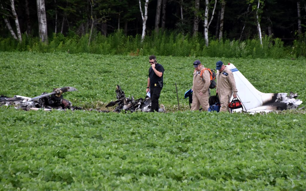 Accident Avion Victoriaville @ Crédit photo Eric Beaupré Vingt55. Tous droits réservés -024